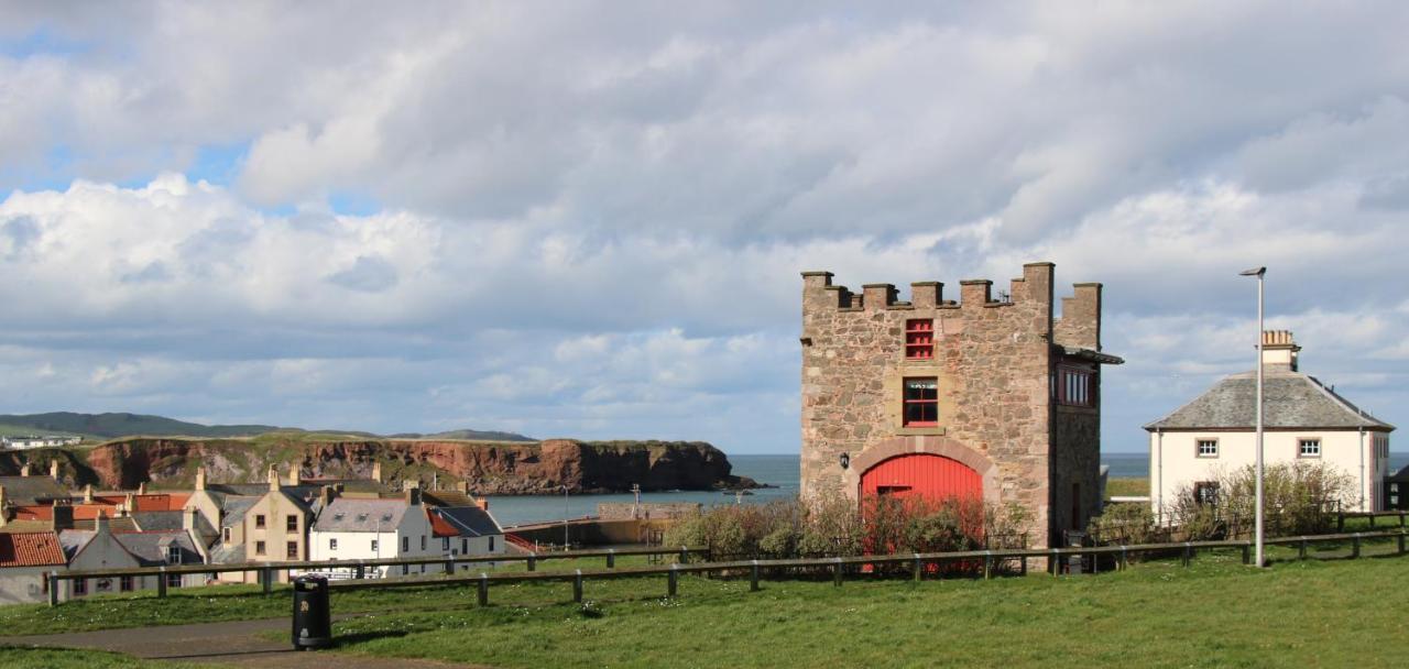 Nisbet'S Tower Villa Eyemouth Eksteriør billede